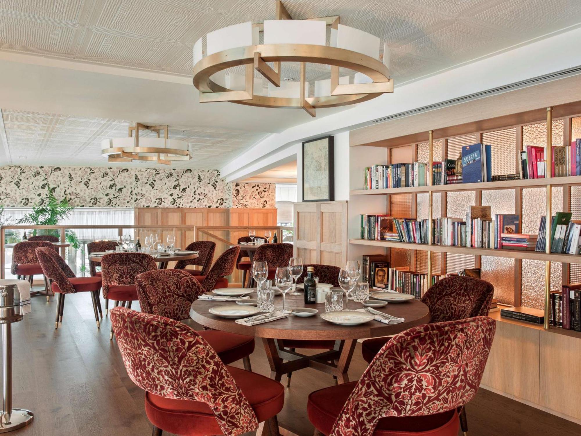 Nh Collection Madrid Suecia Hotel Luaran gambar The Library at The Ivy, St John's Wood