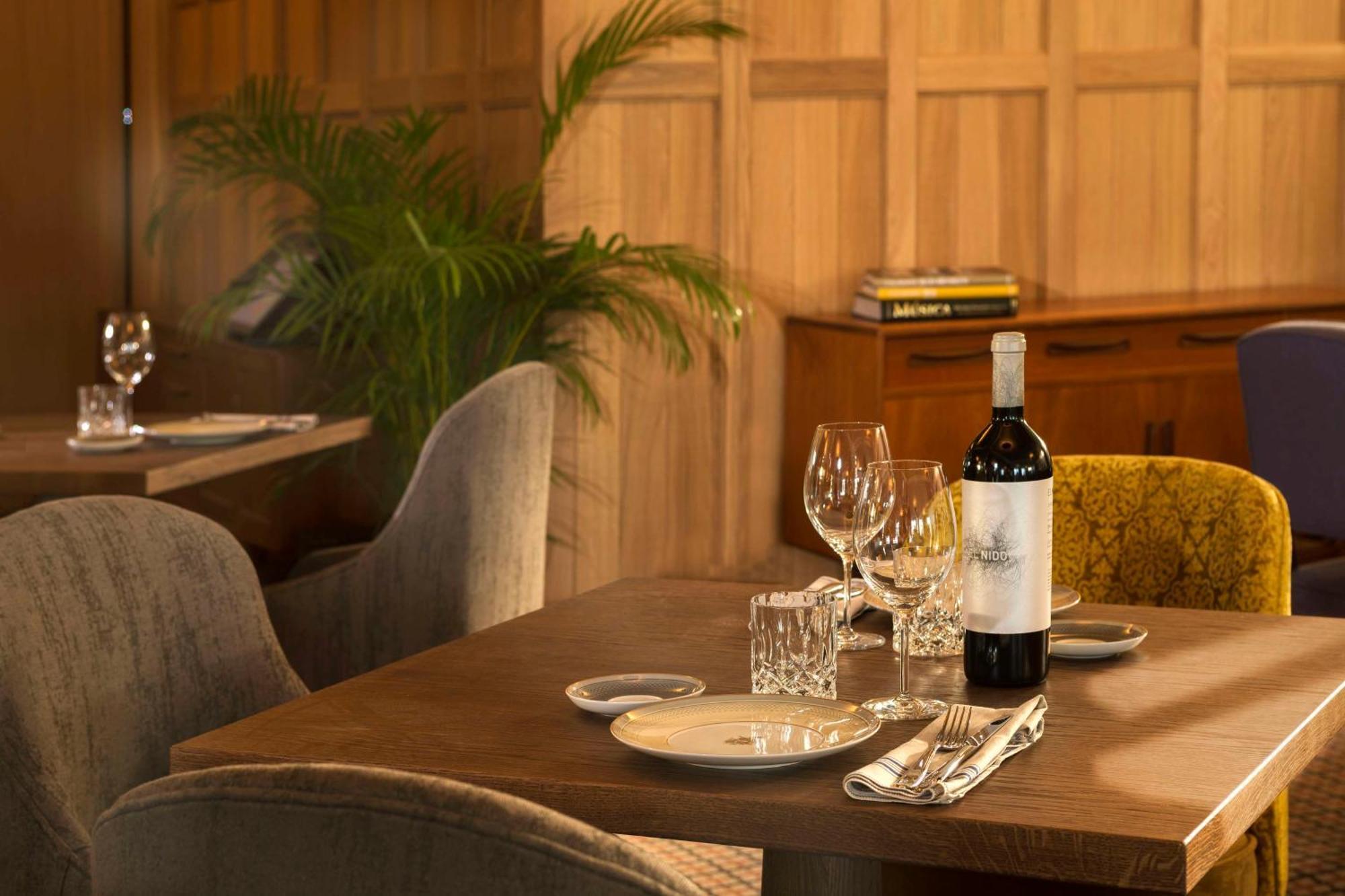 Nh Collection Madrid Suecia Hotel Luaran gambar The restaurant at The Old Bank